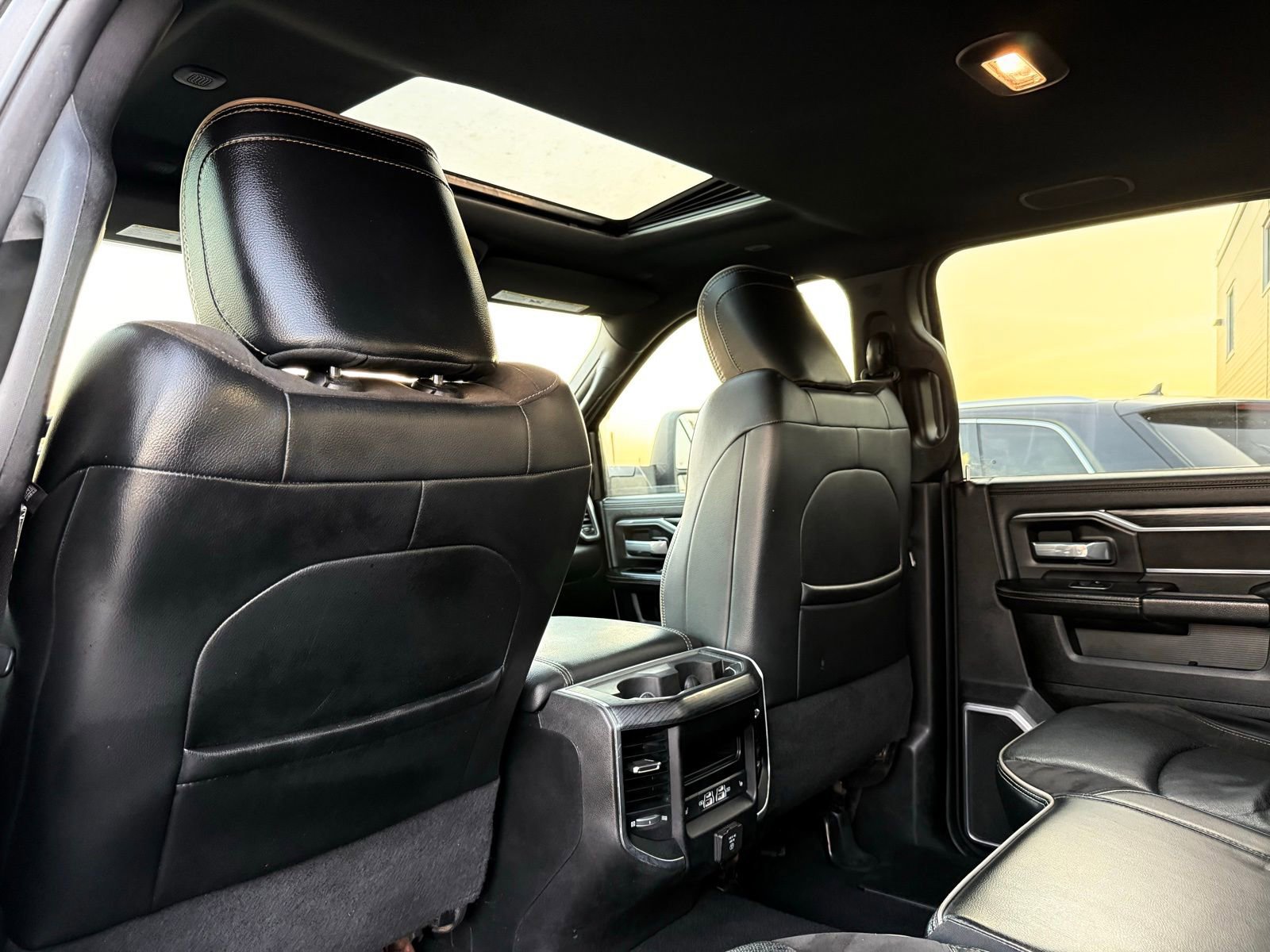 Used 2023 RAM 3500 Laramie image 32