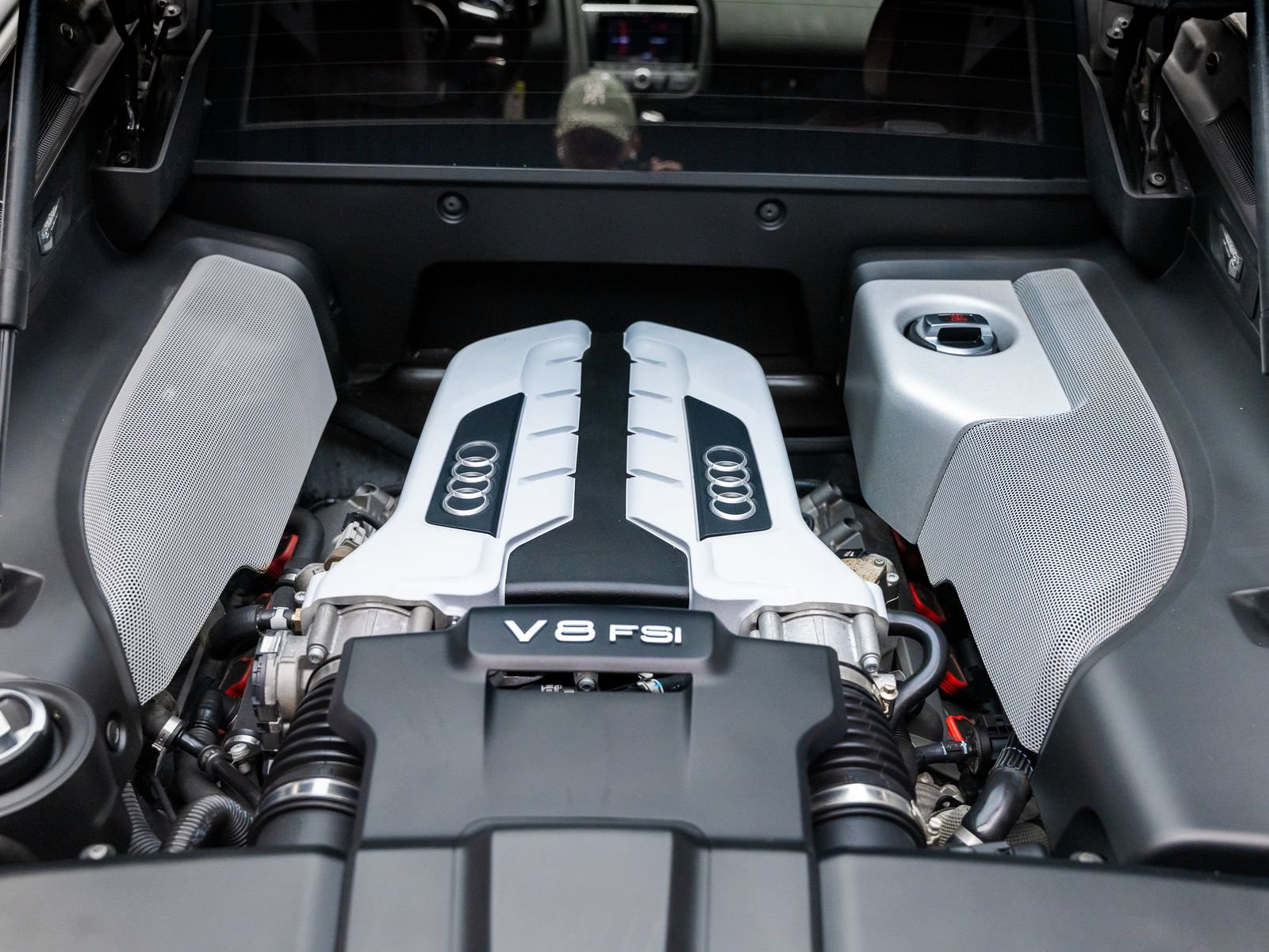 Used 2014 Audi R8 V8 AWD/4WD image 8