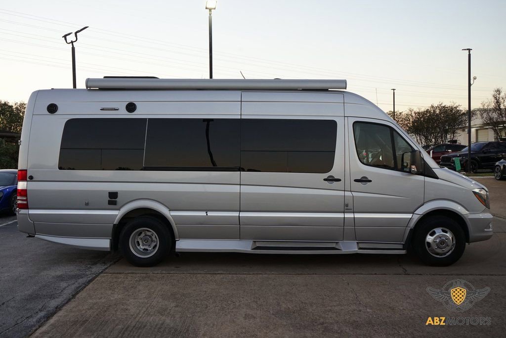 Used 2015 Mercedes-Benz Sprinter 3500 image 5