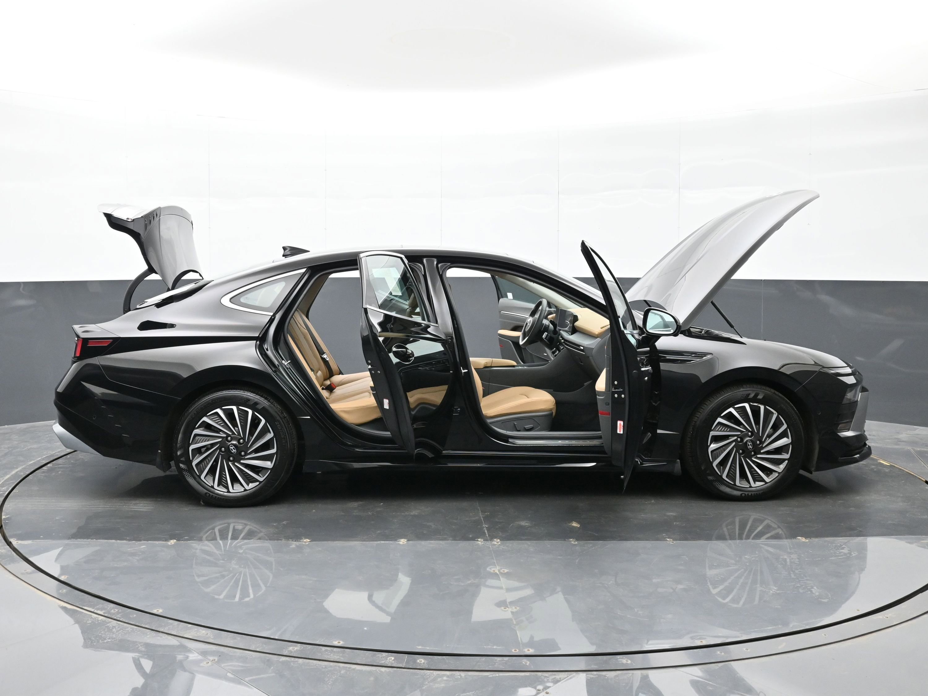 Certified 2025 Hyundai Sonata Limited image 48