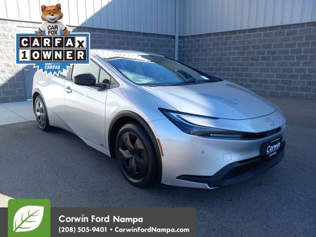 Used 2024 Toyota Prius LE image 1