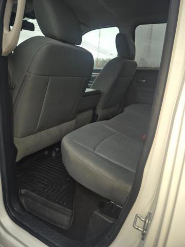 Used 2016 RAM 1500 Classic SLT image 11