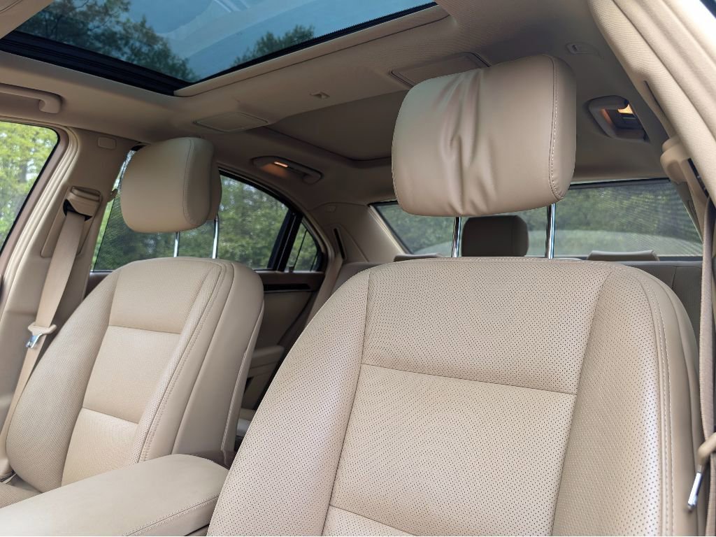 Used 2010 Mercedes-Benz S 550 4MATIC image 18