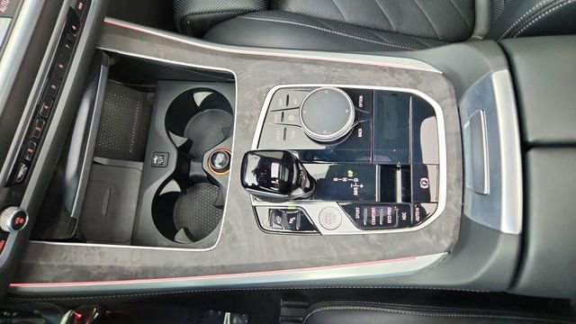 Used 2023 BMW X5 xDrive40i w/ M Sport Package image 54