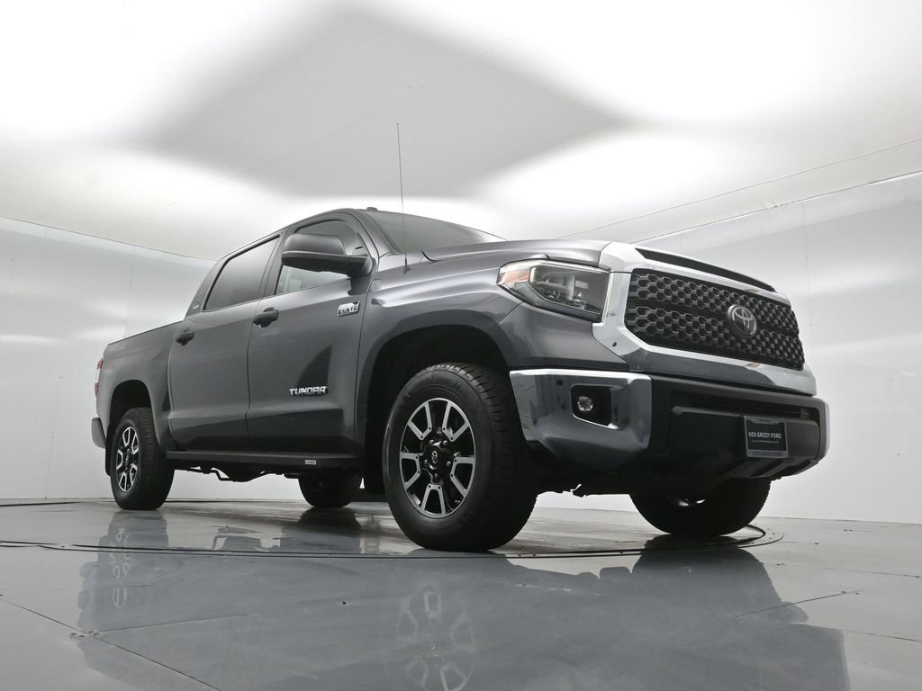 Used 2018 Toyota Tundra SR5 w/ TRD Off Road Package image 48