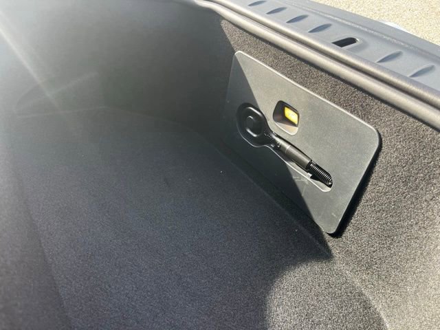 Used 2021 Tesla Model S Plaid AWD/4WD image 26