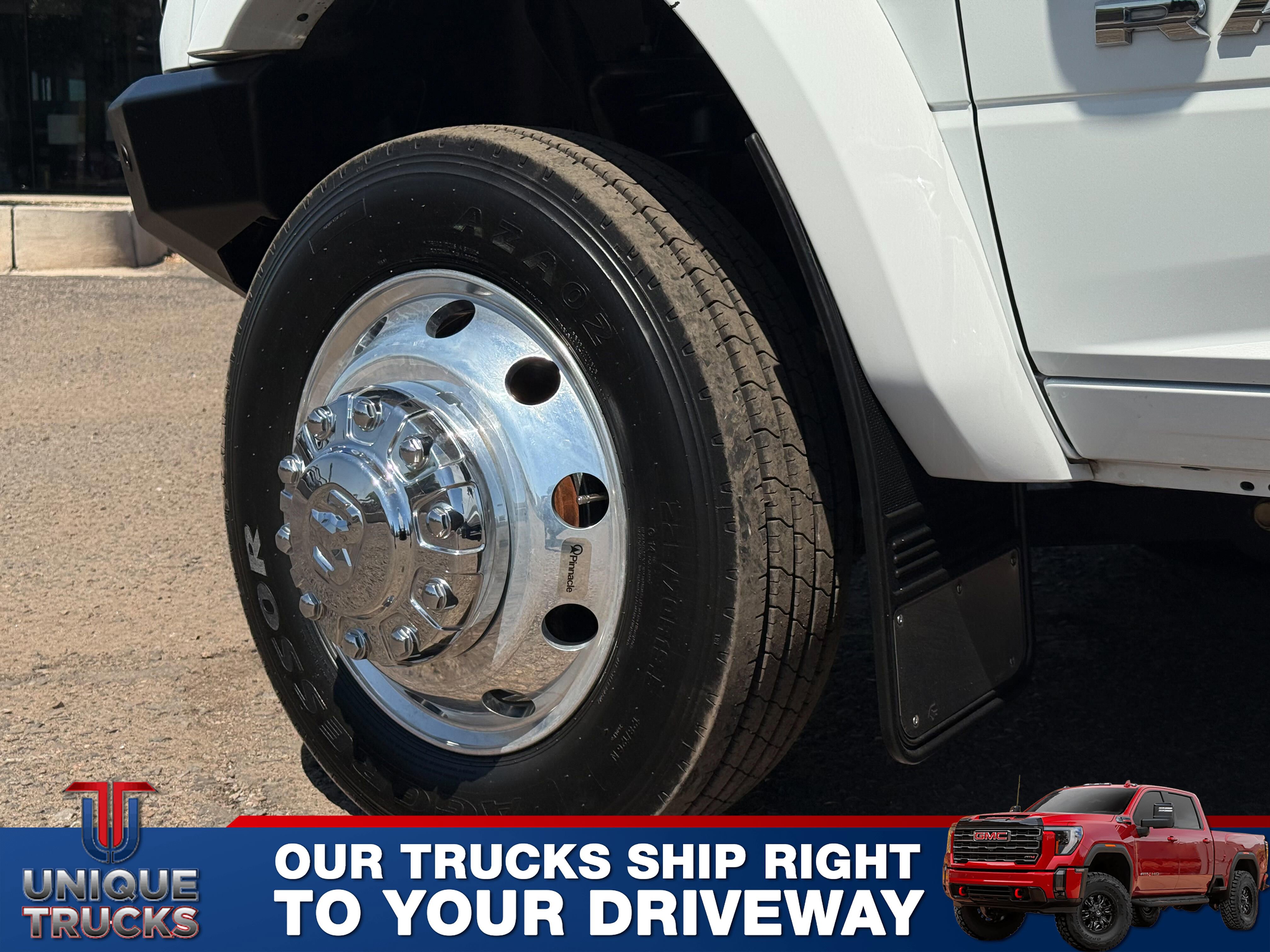 Used 2024 RAM 4500 Laramie AWD/4WD image 17
