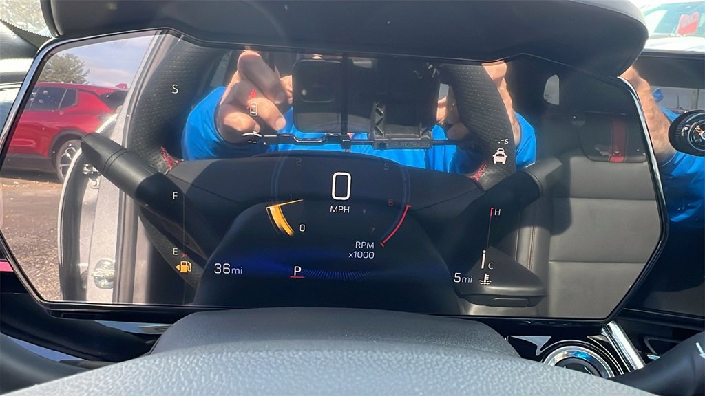 New 2026 Chevrolet Trax RS w/ Sunroof Package image 23