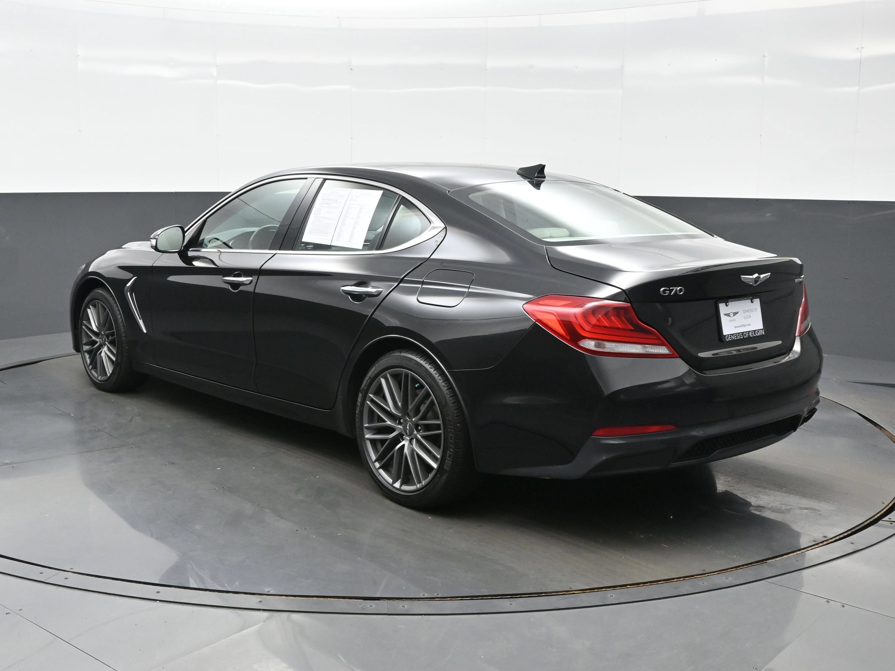 Used 2019 Genesis G70 2.0T Advanced w/ Elite Package AWD/4WD image 4