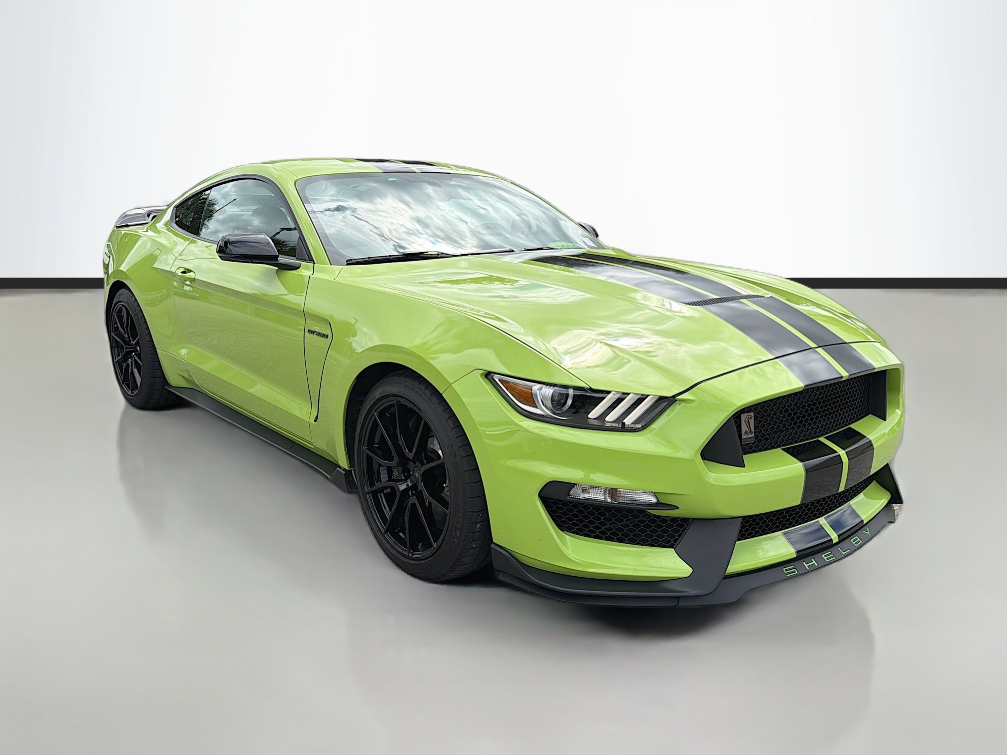 Used 2020 Ford Mustang Shelby GT350 w/ Technology Package image 1