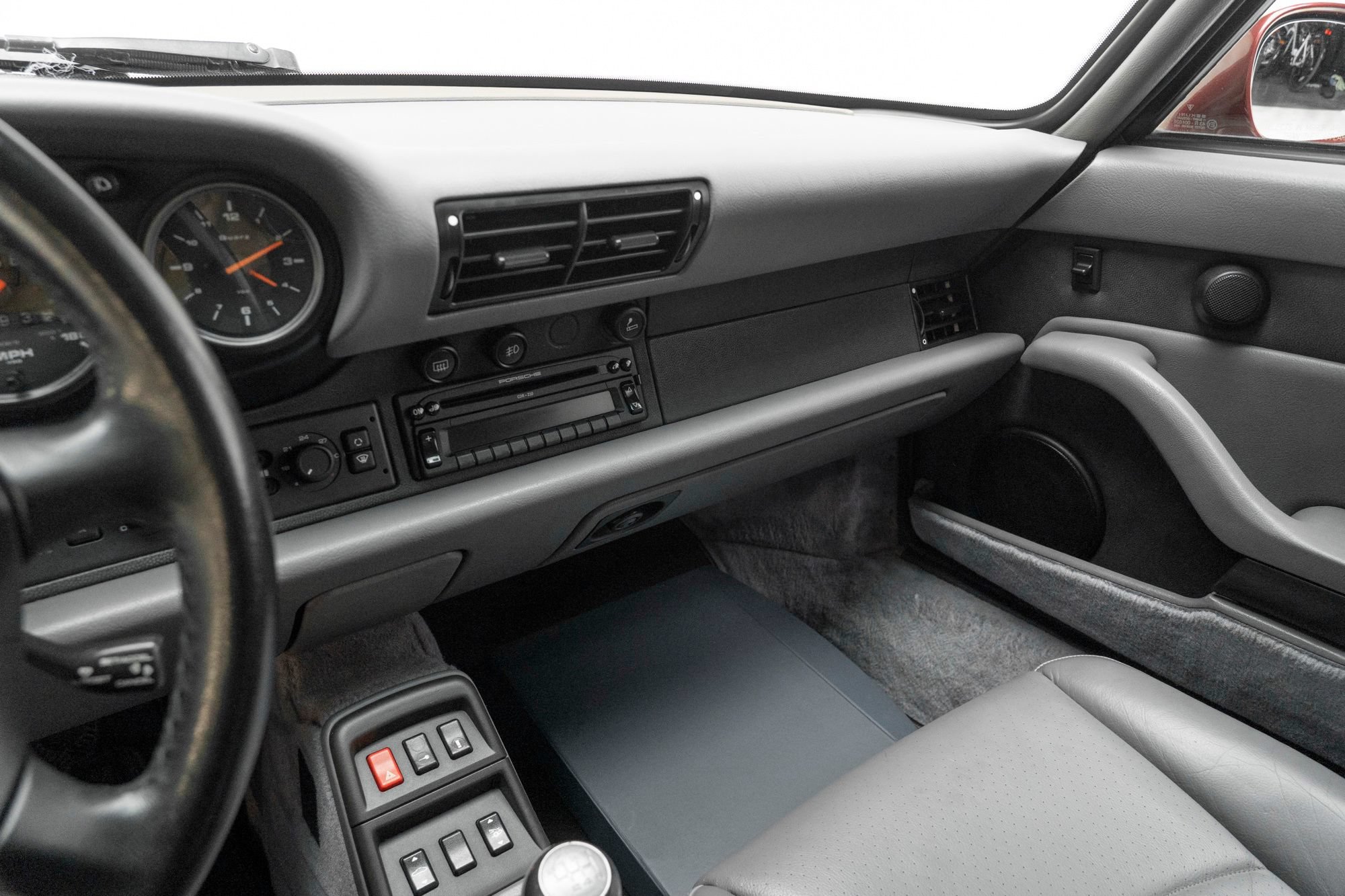 Used 1997 Porsche 911 Carrera S RWD image 25