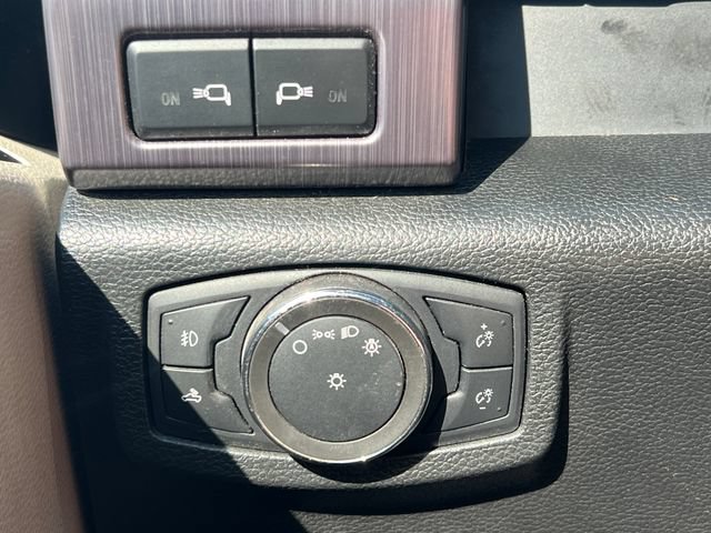 Used 2020 Ford F350 Limited AWD/4WD image 31