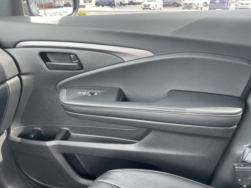 Used 2022 Honda Passport TrailSport image 22