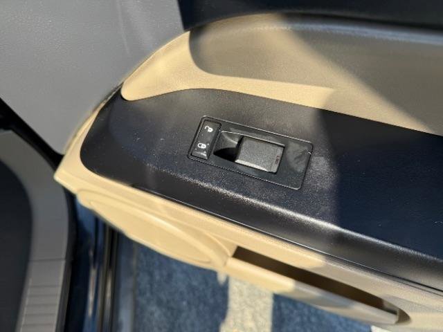 Used 2010 Jeep Patriot Latitude image 10