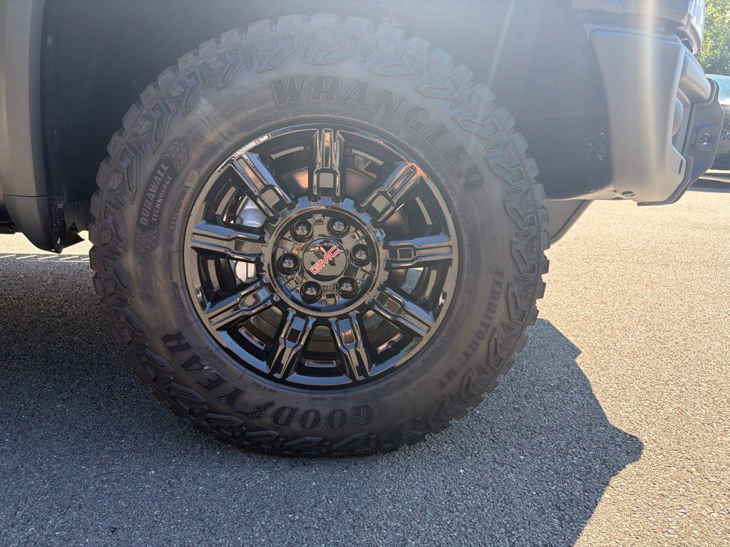 New 2026 GMC Sierra 1500 AT4X AWD/4WD image 9