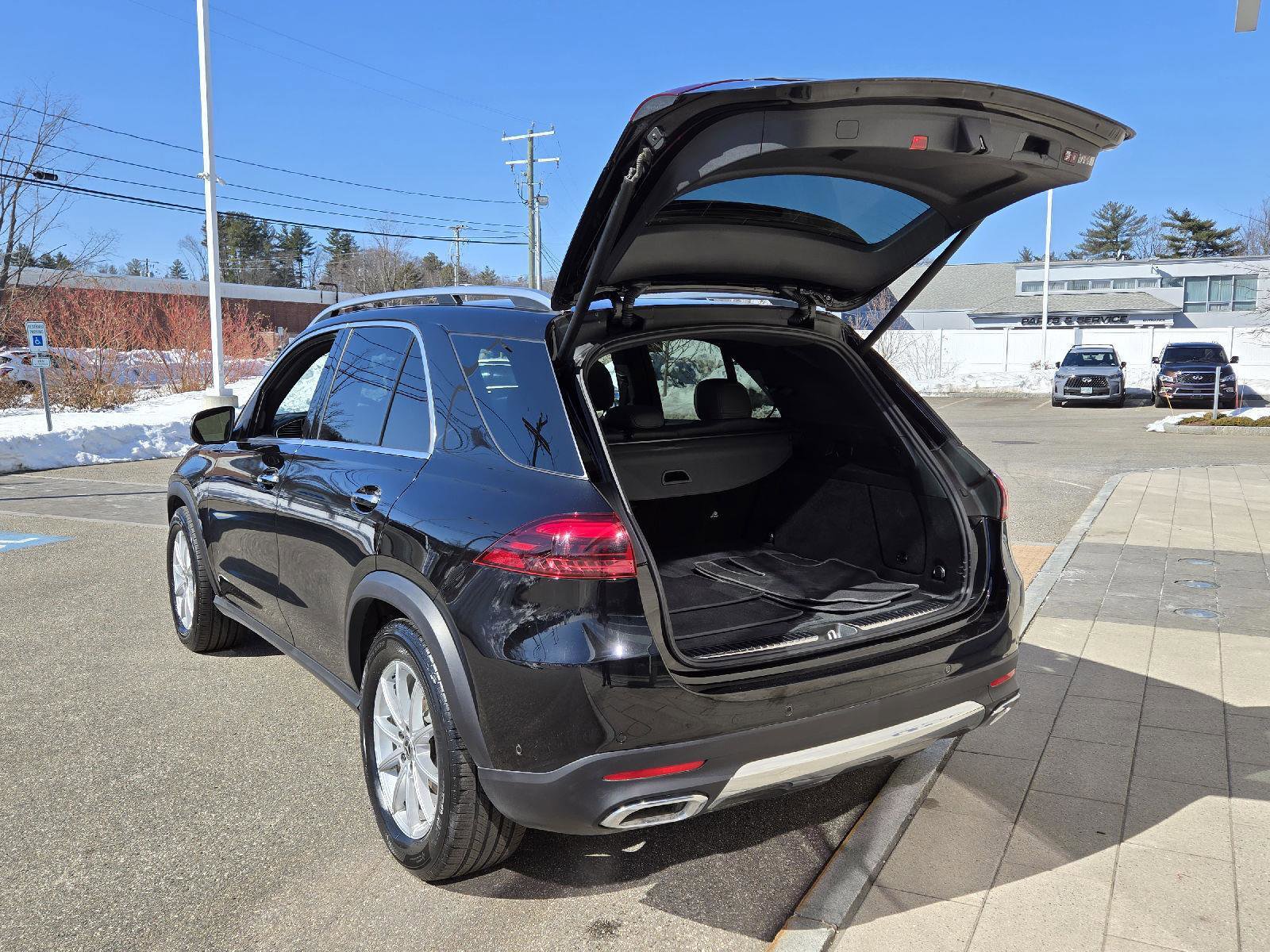 Used 2025 Mercedes-Benz GLE 350 4MATIC image 21