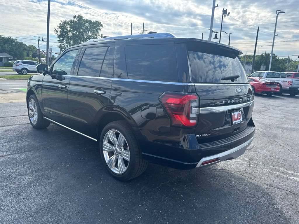 Used 2023 Ford Expedition Platinum AWD/4WD image 12