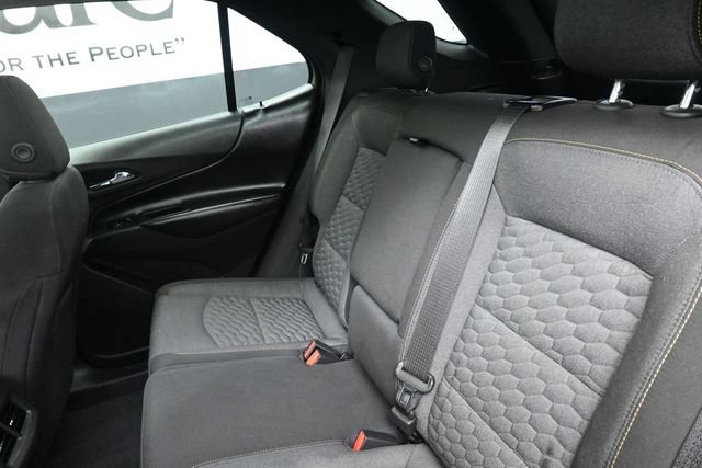 Used 2019 Chevrolet Equinox LT w/ Sun & Navigation Package AWD/4WD image 14
