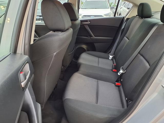 Used 2013 MAZDA MAZDA3 i Sport FWD image 7