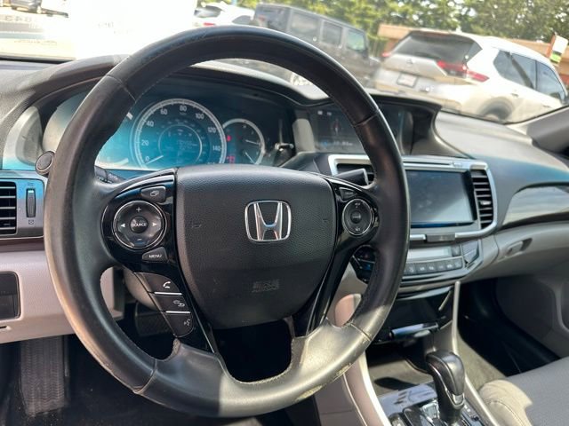 Used 2016 Honda Accord EX-L image 16
