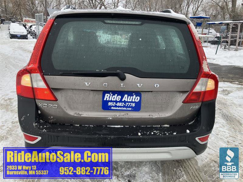 Used 2011 Volvo XC70 3.2 image 6