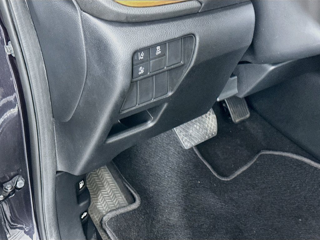 Used 2017 Honda CR-V EX image 10