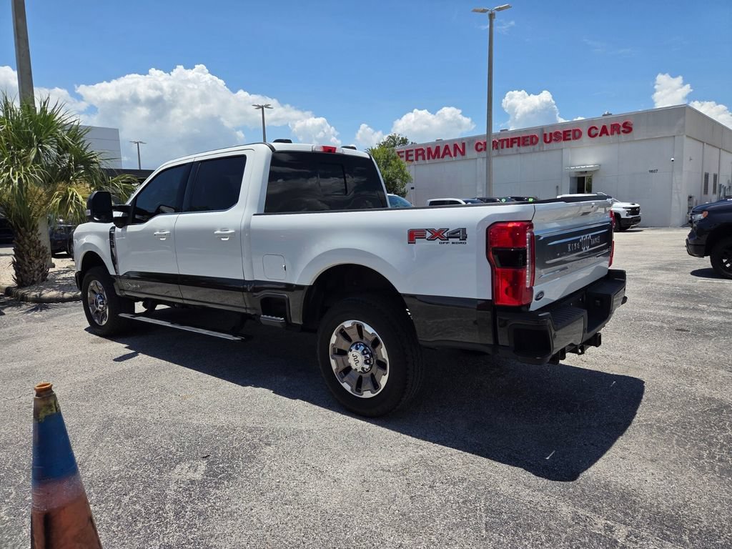 Used 2025 Ford F250 King Ranch w/ FX4 Off-Road Package AWD/4WD image 12