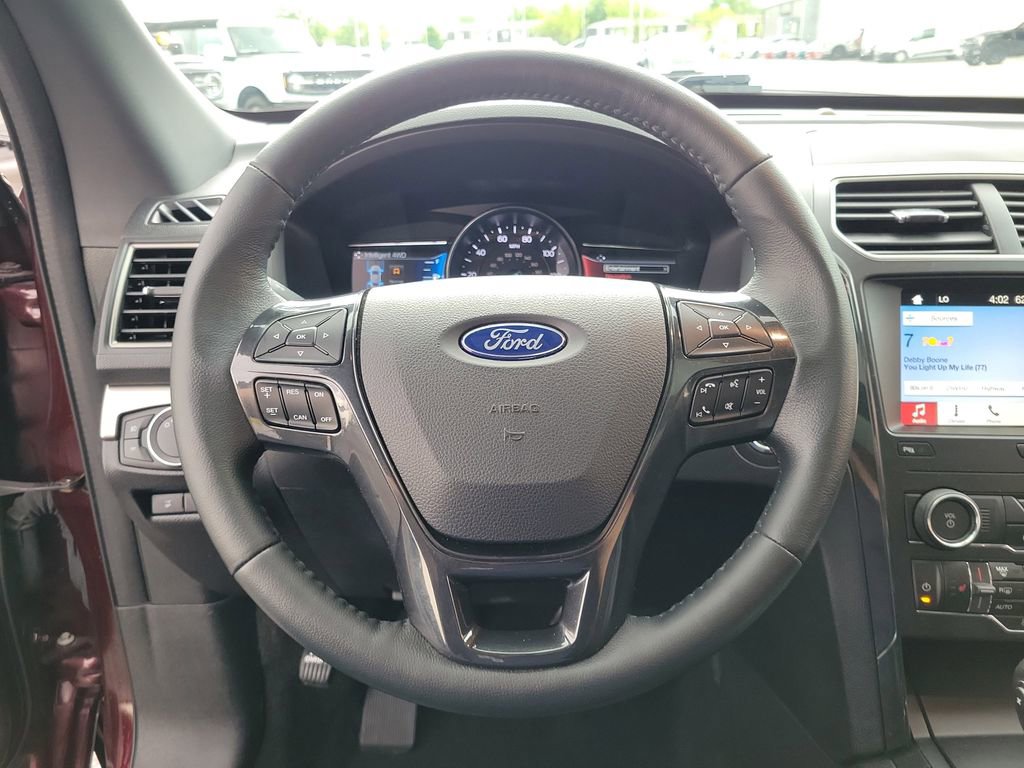 Certified 2019 Ford Explorer XLT w/ Equipment Group 202A AWD/4WD image 23