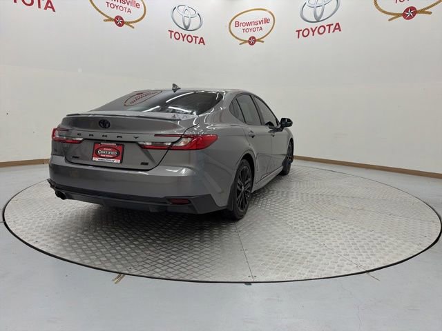 Used 2025 Toyota Camry SE FWD image 8