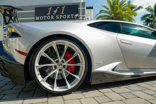 Used 2015 Lamborghini Huracan LP 610-4 AWD/4WD image 30