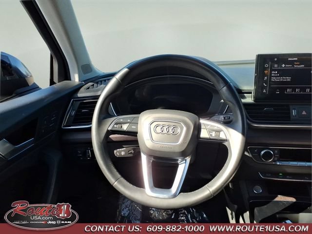 Used 2021 Audi Q5 e Premium Plus w/ Premium Plus Package AWD/4WD image 24