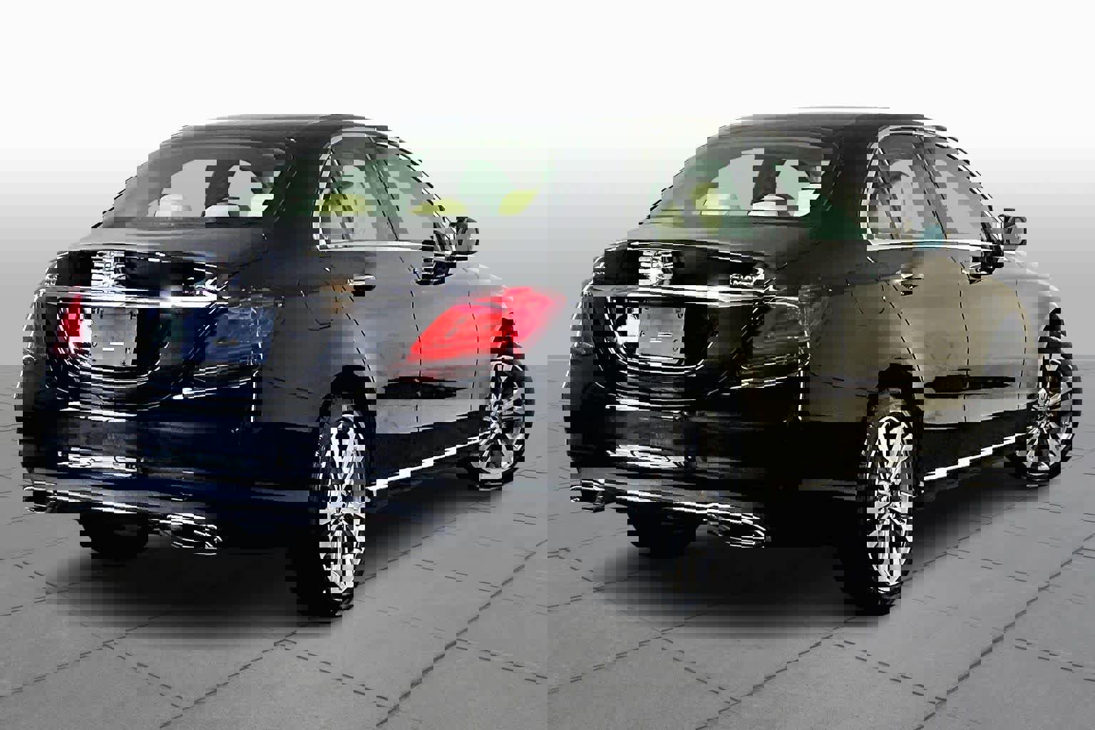 Used 2020 Mercedes-Benz C 300 4MATIC Sedan image 13