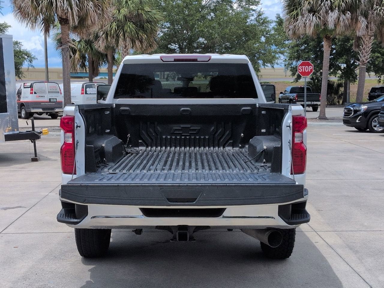 Used 2024 Chevrolet Silverado 2500 LT AWD/4WD image 23