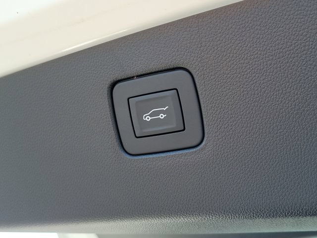 New 2026 Buick Envista Sport Touring w/ Convenience I Package FWD image 9