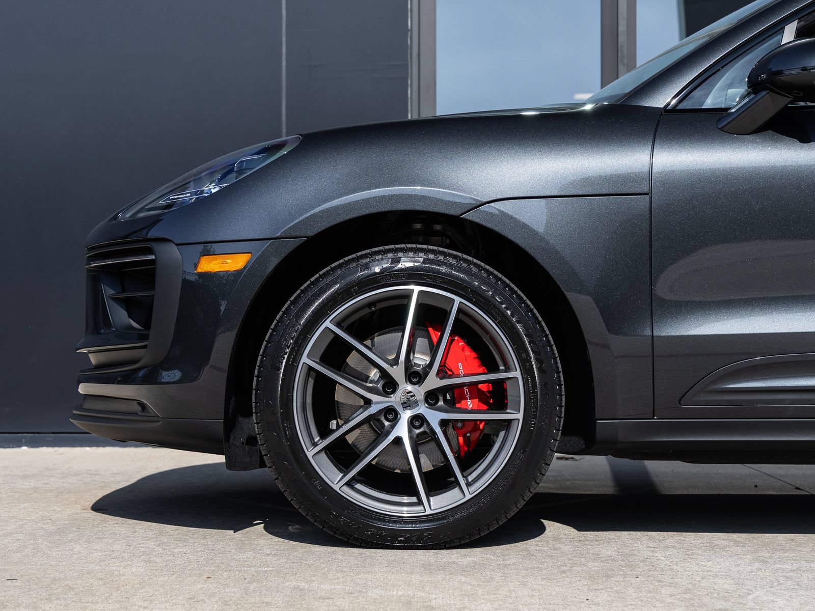 Certified 2026 Porsche Macan S AWD/4WD image 13