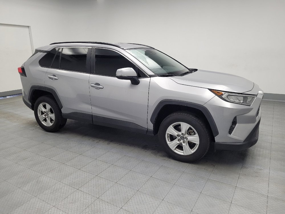 Used 2020 Toyota RAV4 XLE image 11