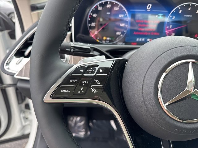 New 2025 Mercedes-Benz E 350 4MATIC Sedan image 17