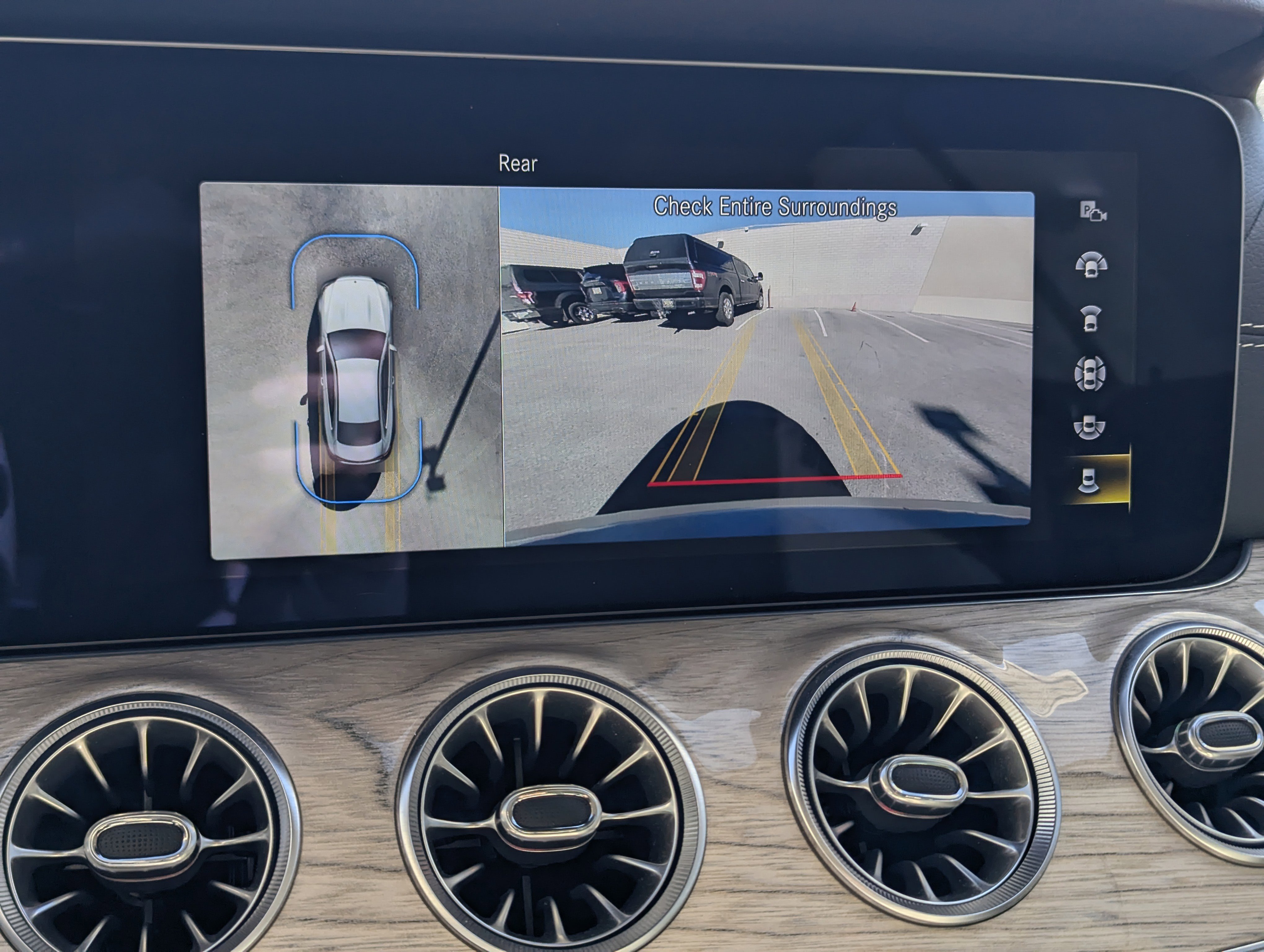 Used 2022 Mercedes-Benz E 450 Coupe image 10