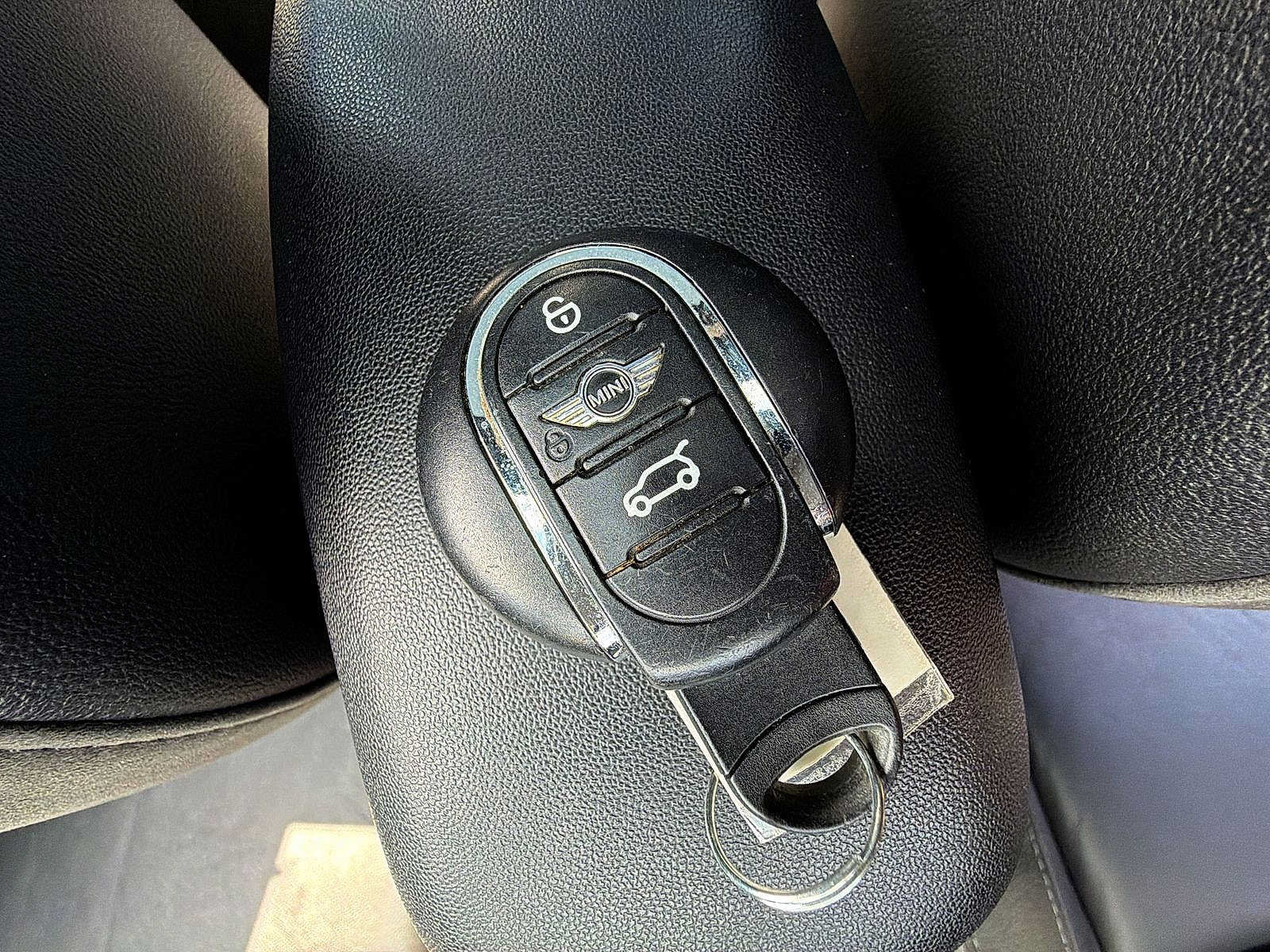 Used 2018 MINI Cooper S FWD image 28