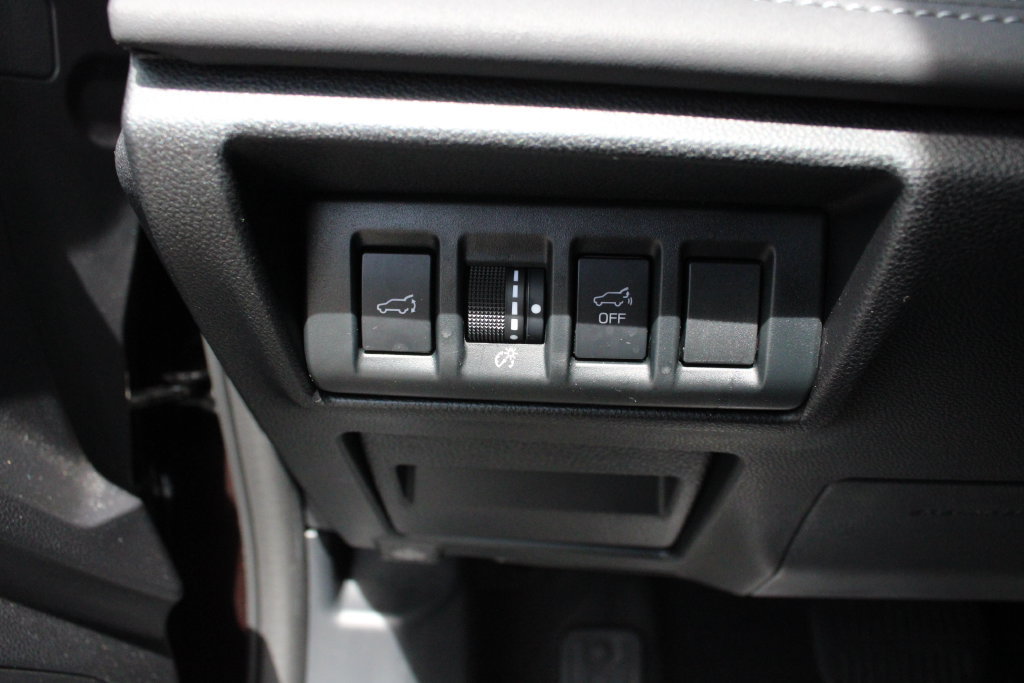 Used 2024 Subaru Outback Limited AWD/4WD image 11