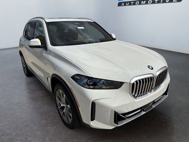 Used 2026 BMW X5 xDrive40i w/ Climate Comfort Package image 12