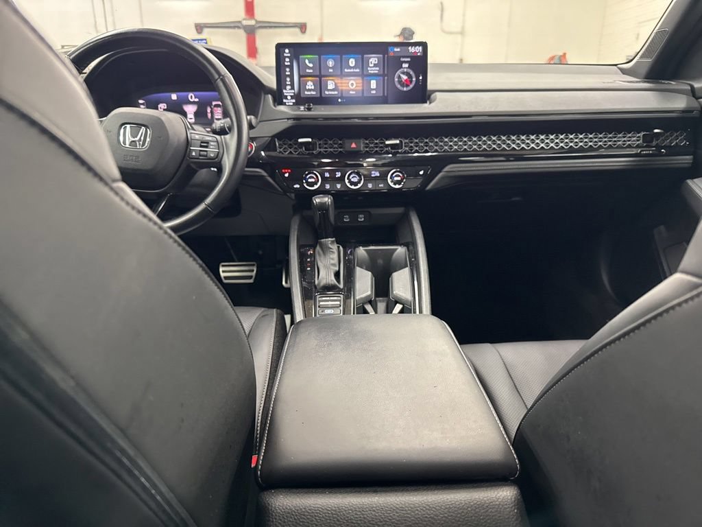 Used 2023 Honda Accord Sport image 18