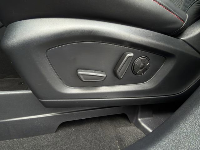 Used 2026 Ford Explorer ST w/ Sun And Sound Package image 25