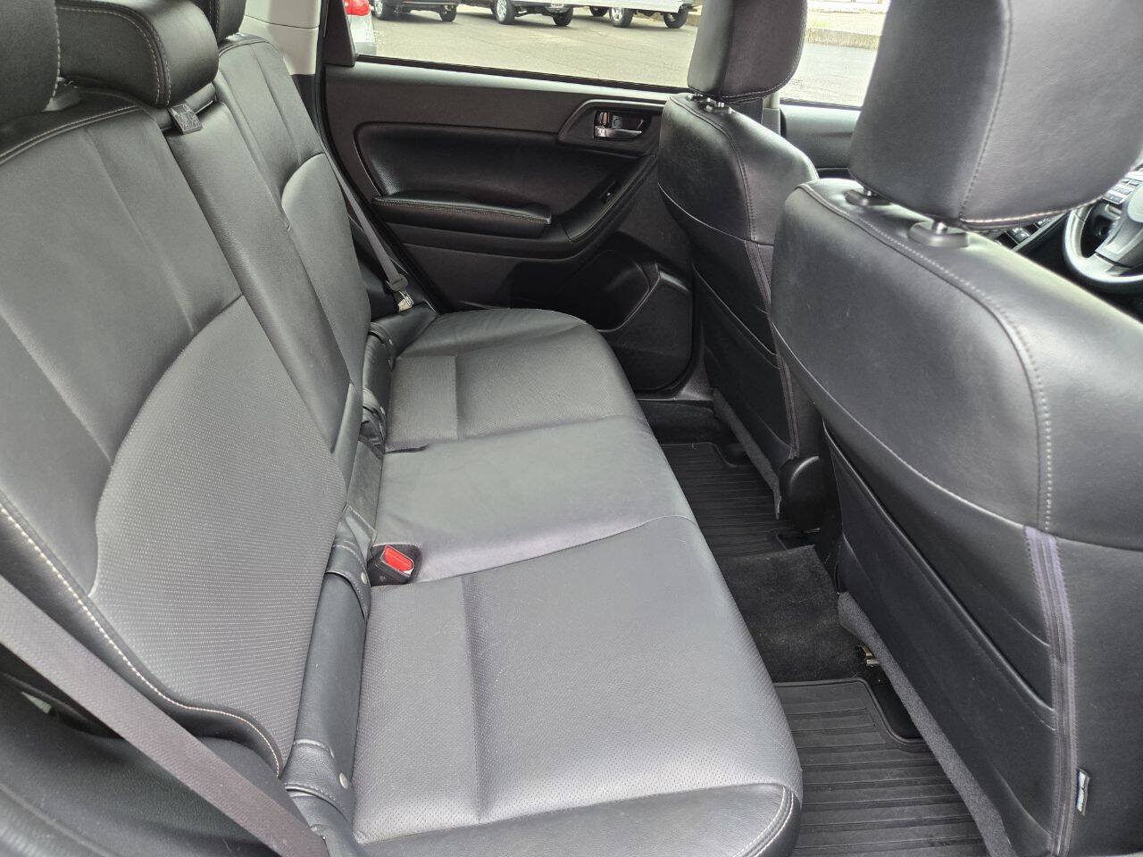 Used 2014 Subaru Forester 2.5i Limited AWD/4WD image 27