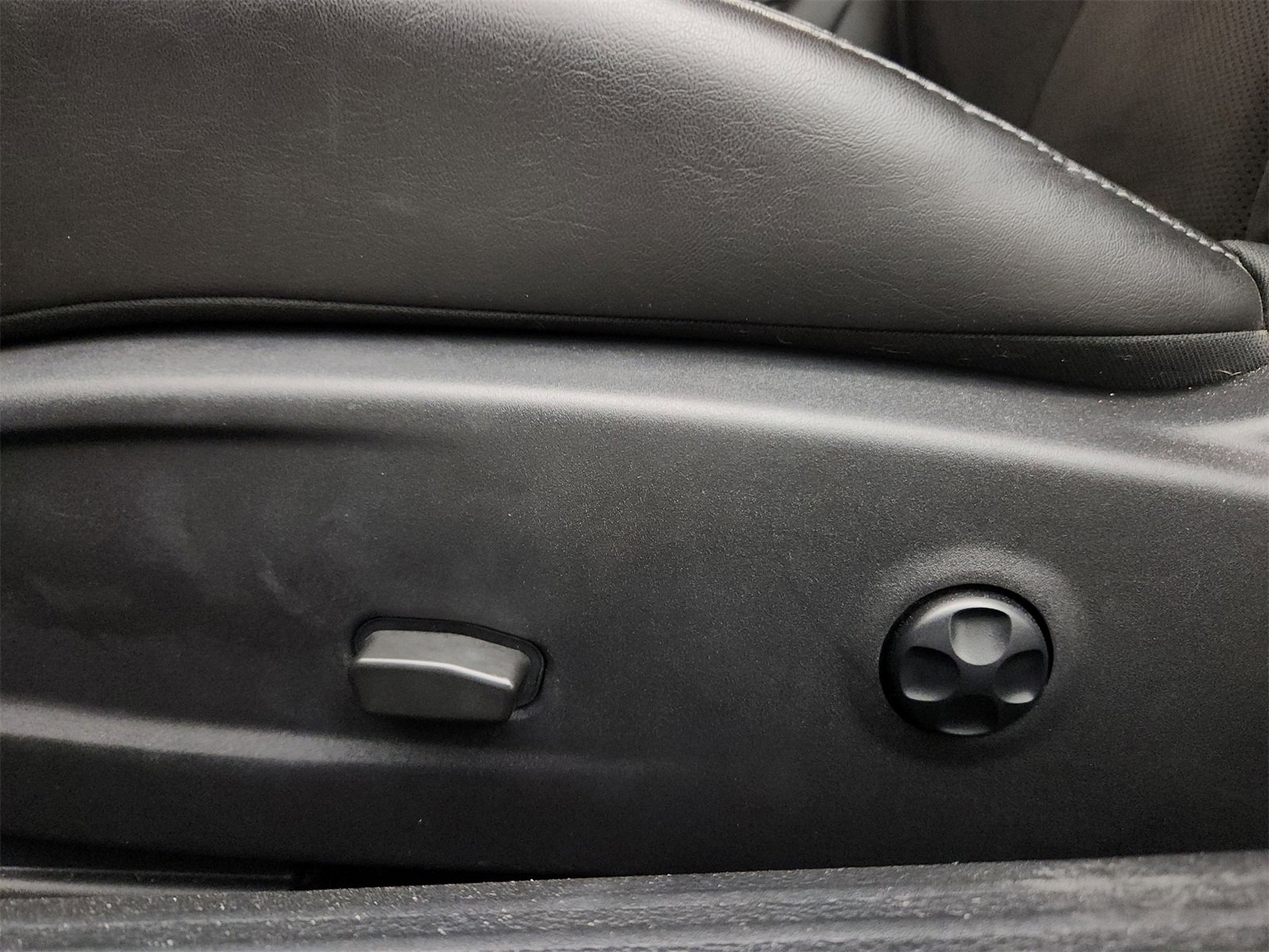 Used 2021 Dodge Challenger R/T Scat Pack w/ Plus Package image 28