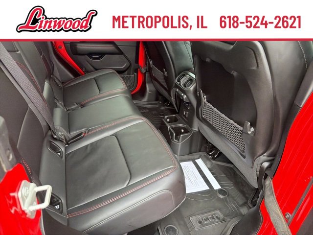 Used 2024 Jeep Gladiator Rubicon image 11