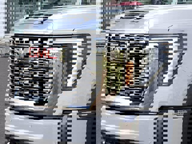 New 2026 GMC Sierra 2500 Denali w/ Denali Reserve Package image 13