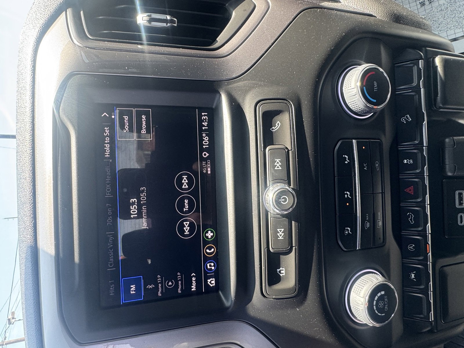 Used 2023 Chevrolet Silverado 1500 Custom Trail Boss w/ LPO, Dark Essentials Package image 10