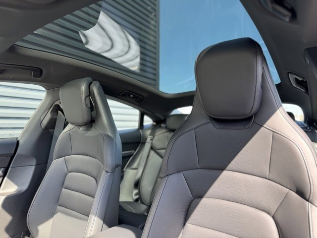 New 2025 Porsche Taycan 4S image 32
