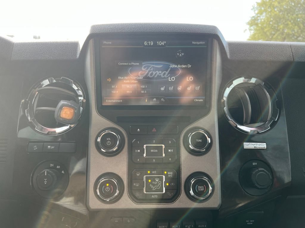 Used 2015 Ford F250 Platinum w/ Platinum Package AWD/4WD image 14
